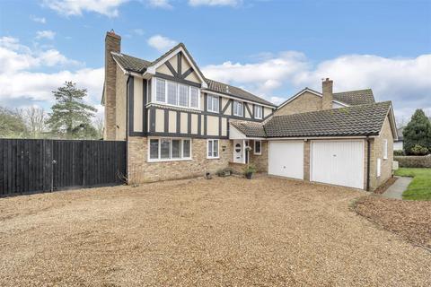 5 bedroom detached house for sale, Thistledown Drive, Ixworth