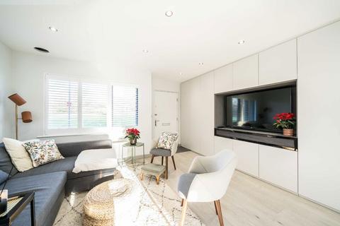 undefined, Tomblin Mews, London