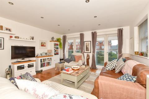 undefined, 21 Eversley Park, Folkestone CT20