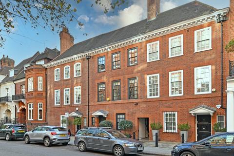 undefined, Drayton Gardens, Chelsea, London