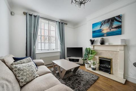 2 bedroom flat to rent, Scott Ellis Gardens,  London,  NW8