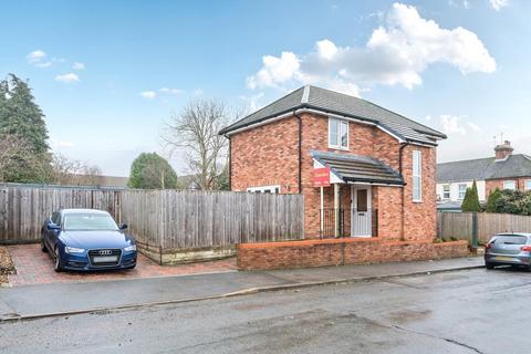 2 bedroom detached house for sale, High Wycombe,  Buckinghamshire,  HP13