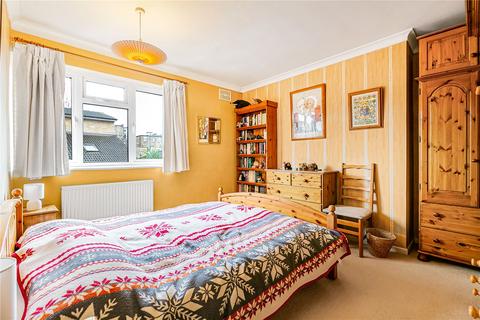 undefined, Constance Road, Twickenham, TW2