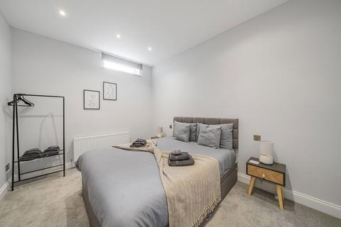 2 bedroom flat for sale, Choumert Road, London SE15