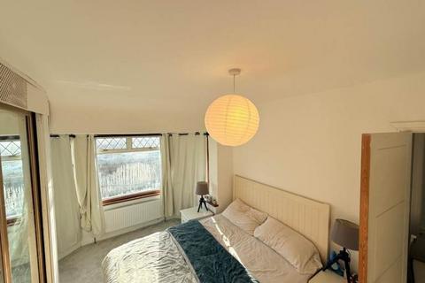 1 bedroom house to rent, Coniston Avenue, Perivale UB6