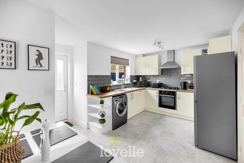 3 bedroom semi-detached house for sale, McCarthy Close, Grimsby DN33