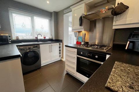 3 bedroom semi-detached house for sale, Tennyson Avenue, Dukinfield SK16