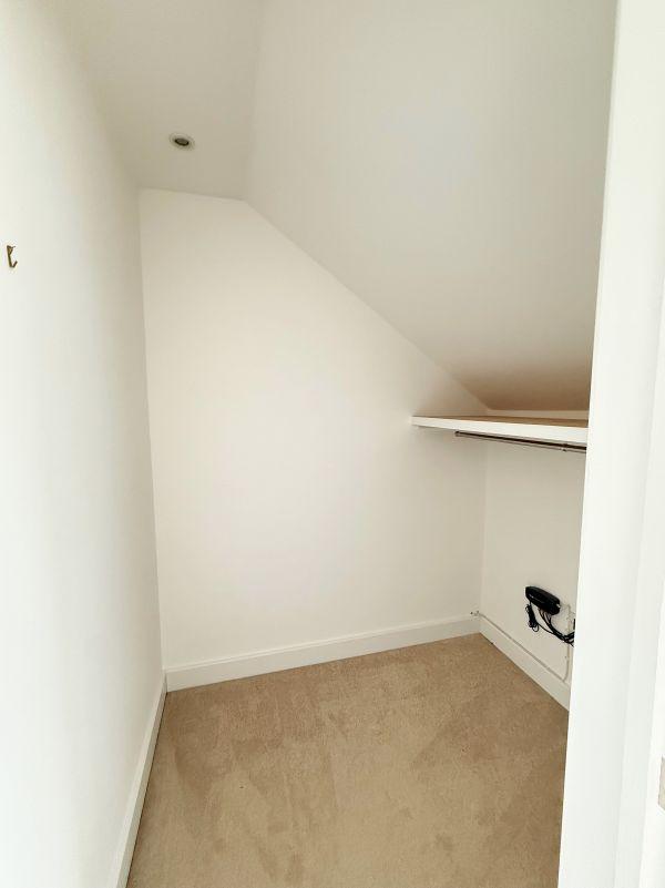Walk In Wardrobe