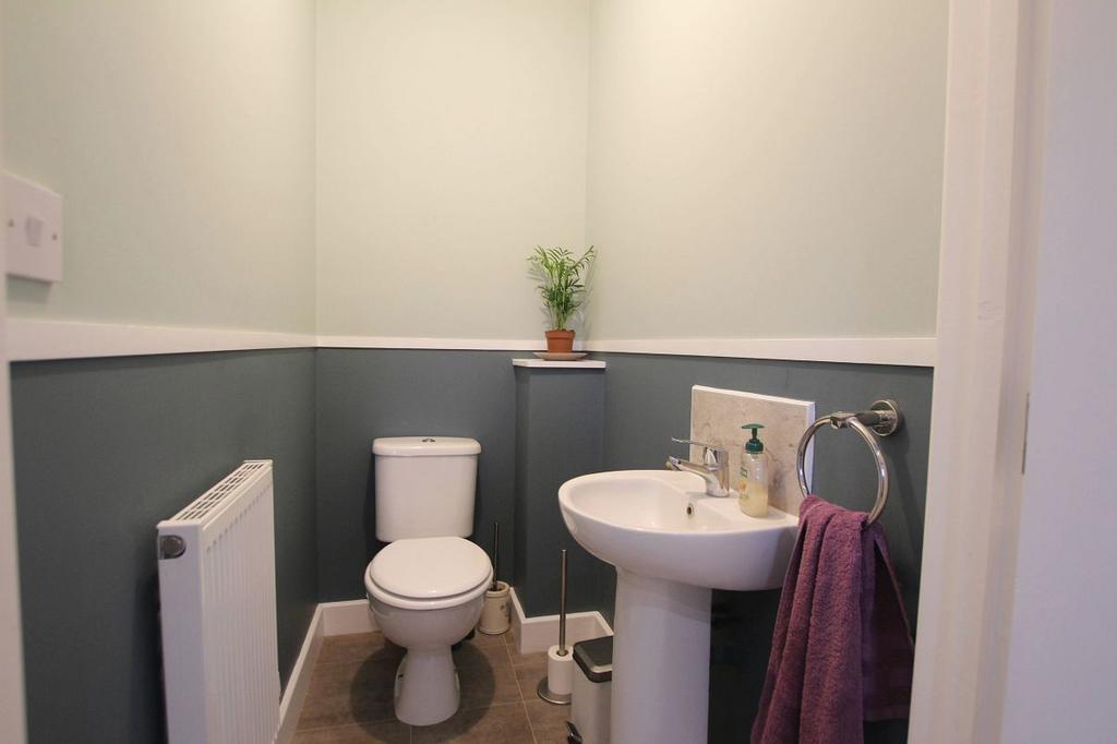 Ground Floor Cloakroom