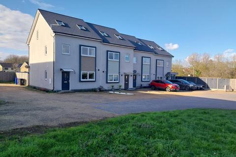 3 bedroom semi-detached house for sale, Pleasant Close, Haverhill CB9