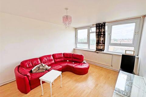 1 bedroom flat for sale, St. Andrews Tower, Baird Avenue, Southall UB1