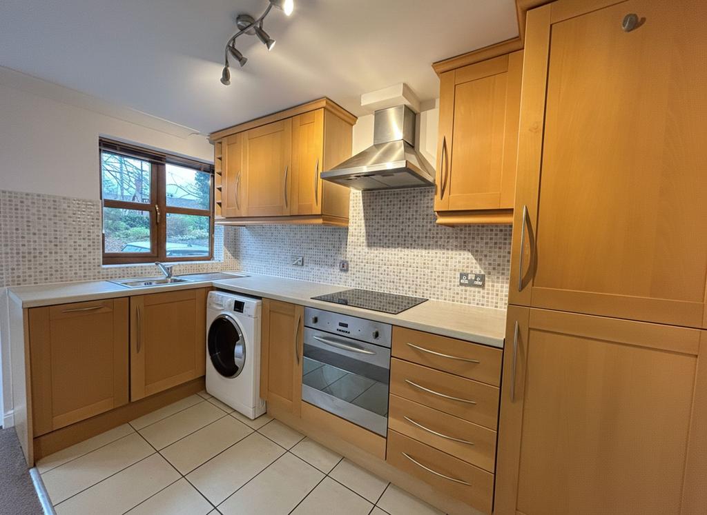 Kitchen/ Lounge