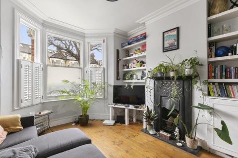 4 bedroom terraced house for sale, Gaskarth Road, London, SW12