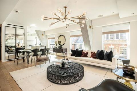 3 bedroom flat to rent, Essex Street, London WC2R
