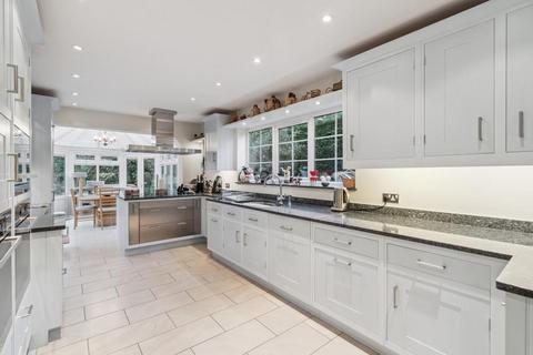 5 bedroom detached house for sale, Manor Close, Penn, High Wycombe, Buckinghamshire HP10
