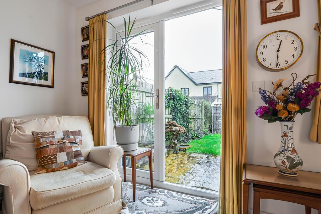 17 Double Doors 3 Woodbury Rise