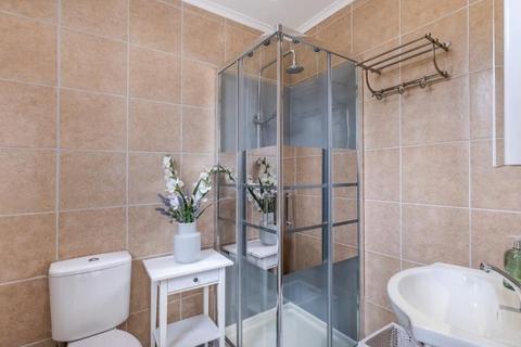undefined, Montagu Mews North, London W1H