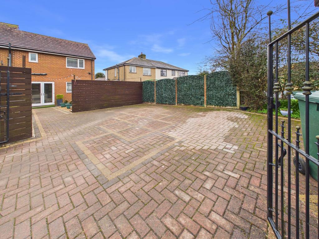 Rear Block Driveway