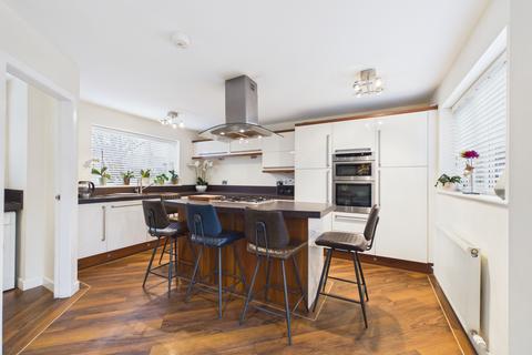 4 bedroom semi-detached house for sale, Jubilee Road Haslingden, Rossendale, Lancashire, BB4