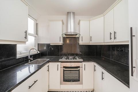 undefined, The Green, Twickenham TW2