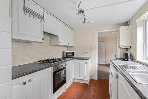 3 bedroom semi-detached house for sale, Upper South View, Farnham, Surrey, GU9