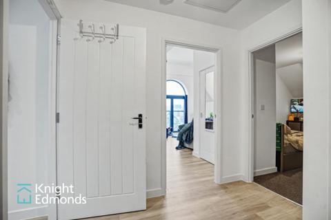 undefined, Gabriels Hill, Maidstone, ME15