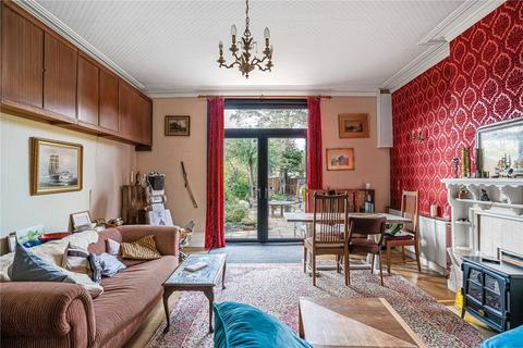 undefined, Colebrooke Avenue, London, W13