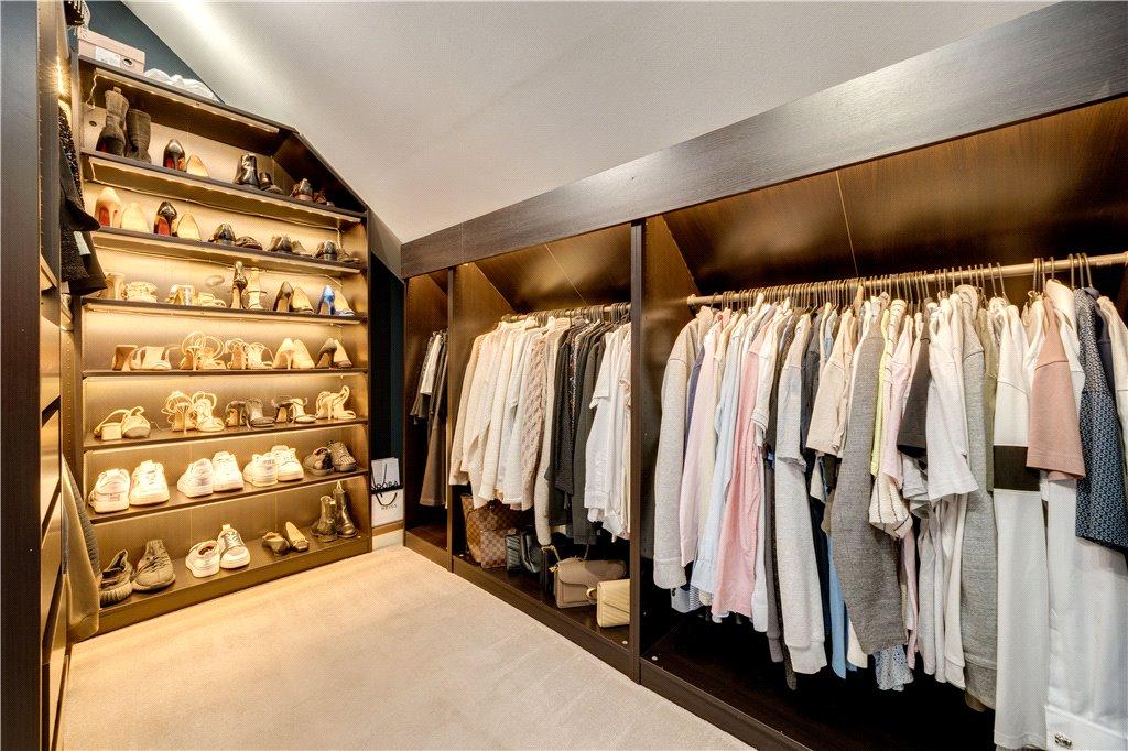 Dressing Room