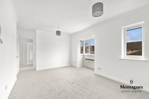 undefined, Woodland Grove, Epping, CM16