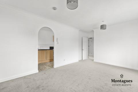 undefined, Woodland Grove, Epping, CM16