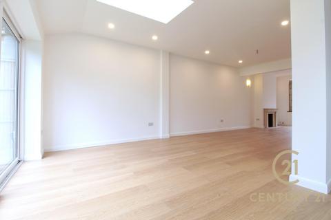 4 bedroom semi-detached house for sale, Timbercroft, EPSOM KT19