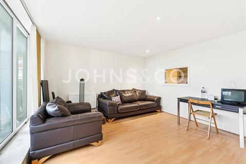 1 bedroom apartment to rent, Wards Wharf Approach, Royal Docks, London, E16