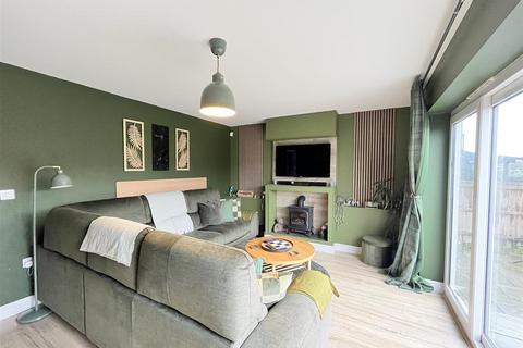 3 bedroom semi-detached house for sale, Earl Street, Goole