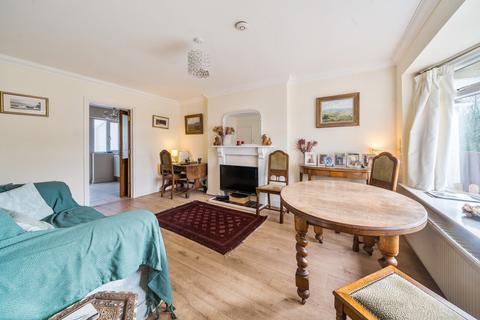 undefined, Market Close, Bampton, Tiverton, Devon, EX16