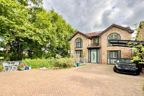 undefined, Pollard Close, Newport NP18