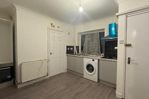 undefined, London Road, Slough, SL3