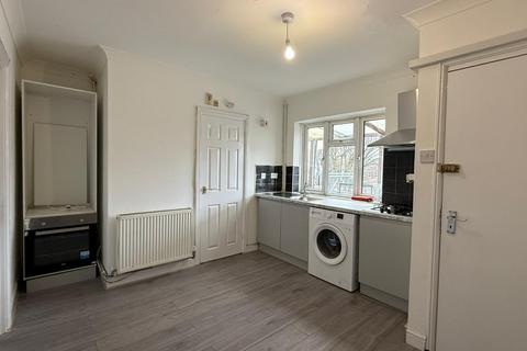undefined, London Road, Slough, SL3
