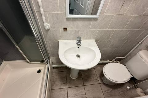 undefined, London Road, Slough, SL3