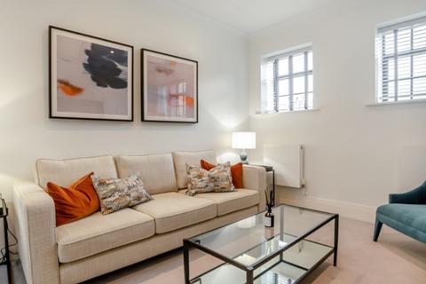 2 bedroom property to rent, Rainville Road, London W6