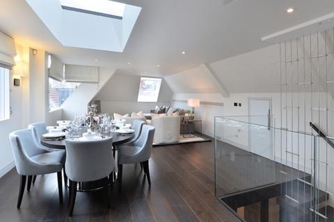 2 bedroom property to rent, Duke Street, London W1K