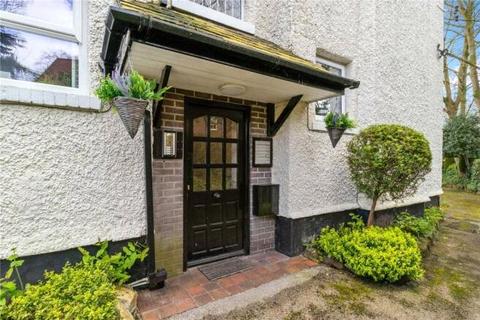 undefined, Woodville Road, Altrincham, Greater Manchester, WA14