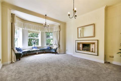 undefined, Woodville Road, Altrincham, Greater Manchester, WA14