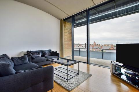 2 bedroom flat for sale, Woodfield Road, Altrincham, WA14