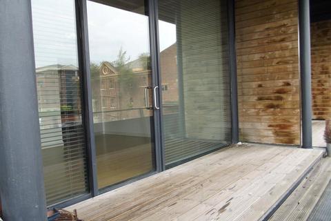 2 bedroom flat for sale, Woodfield Road, Altrincham, Greater Manchester, WA14