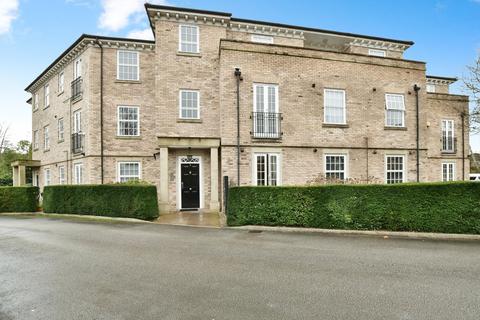 2 bedroom flat for sale, Quarrymans View, Timperley, Altrincham, WA15