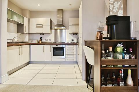 2 bedroom flat for sale, Quarrymans View, Timperley, Altrincham, WA15