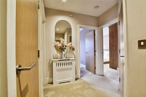 2 bedroom flat for sale, Quarrymans View, Timperley, Altrincham, WA15