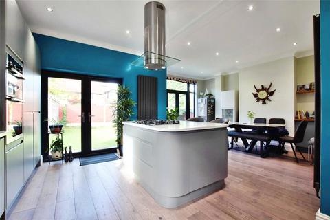 5 bedroom semi-detached house for sale, Delahays Road, Hale, Altrincham, WA15