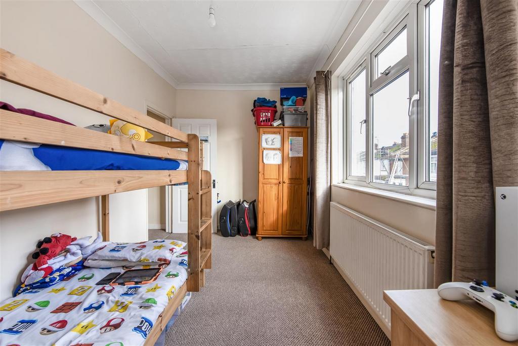 Bedroom 1.jpg