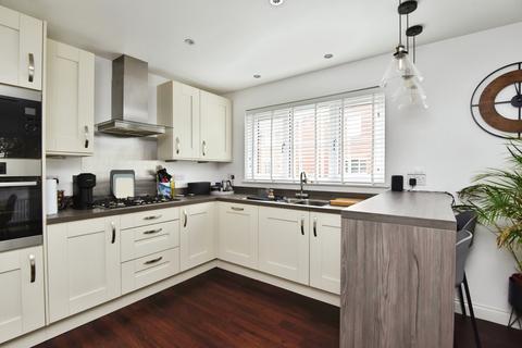 4 bedroom detached house for sale, Crowson Drive, Alsager, Cheshire, ST7
